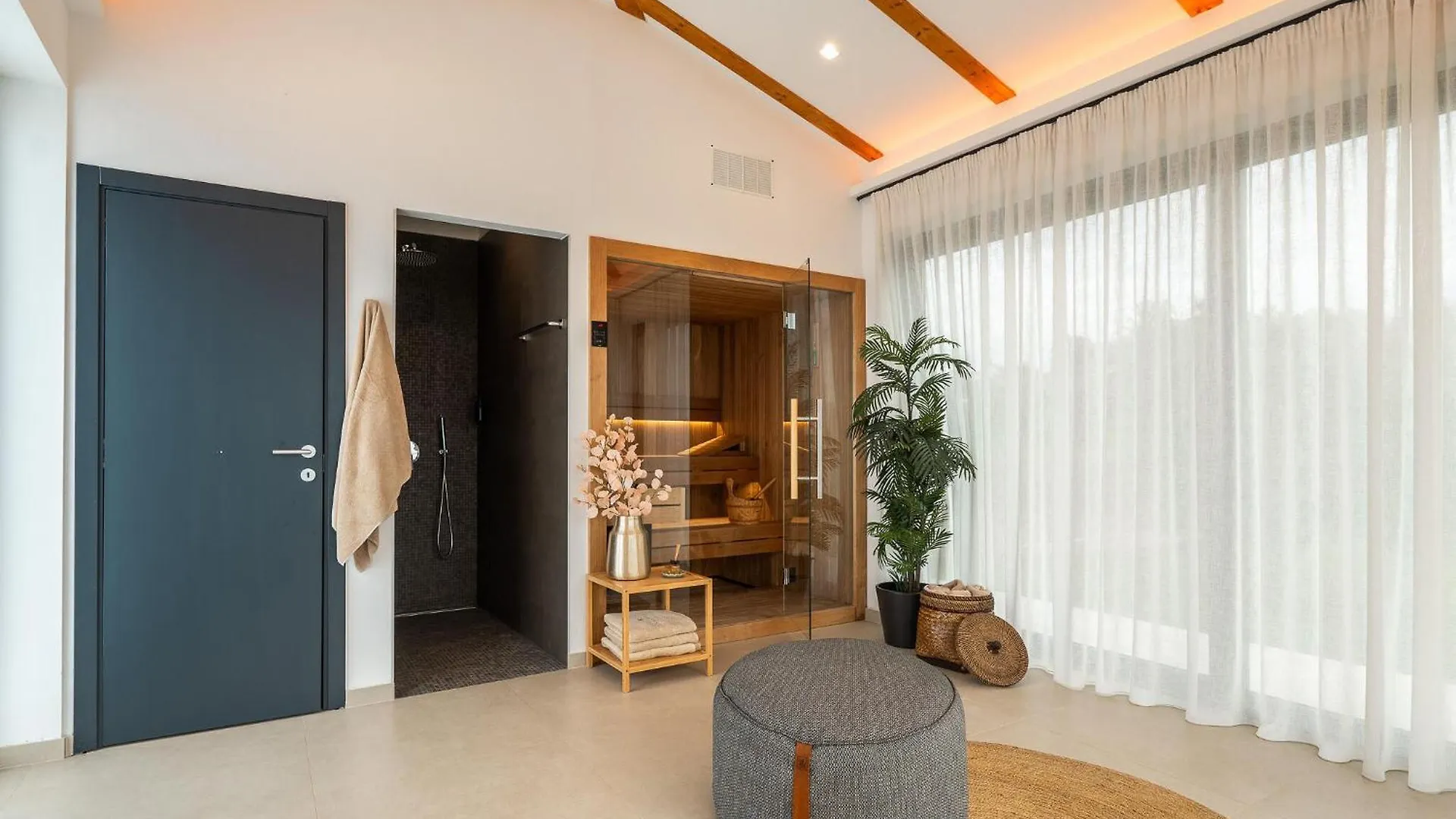 Feriehus Villa Christall Kaštelir Kroatien