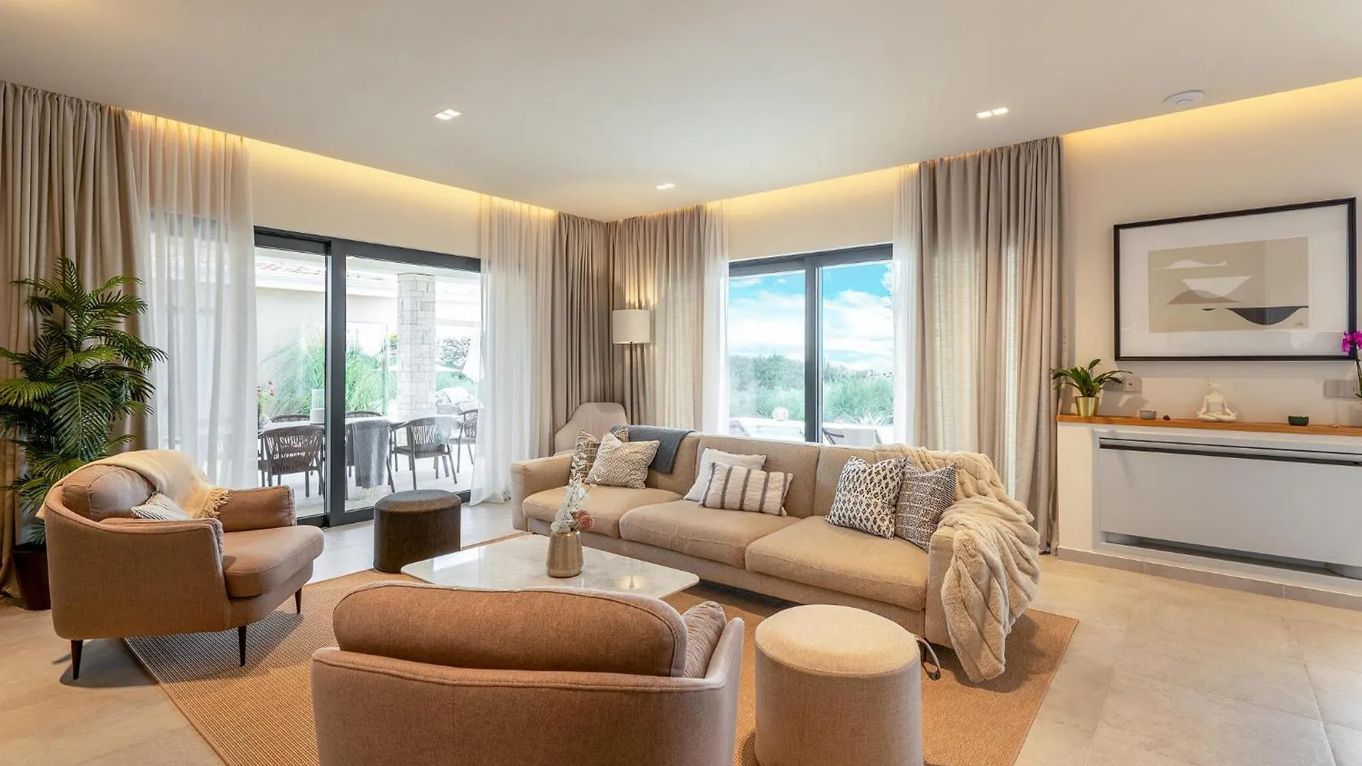Villa Christall Kaštelir 펜션